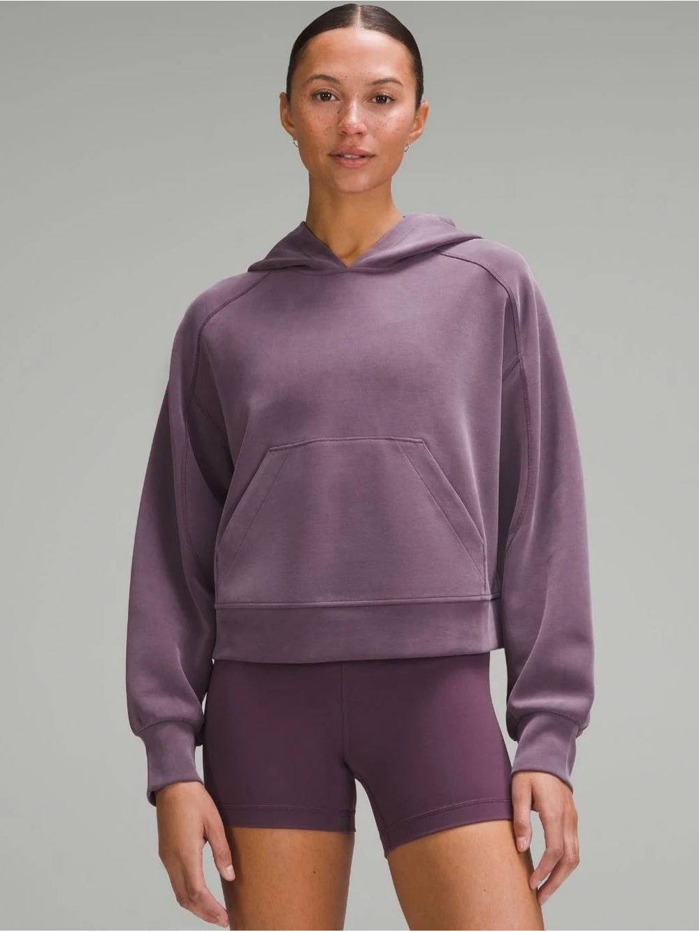 Lululemon Softstreme Hoodie in Grape Thistle